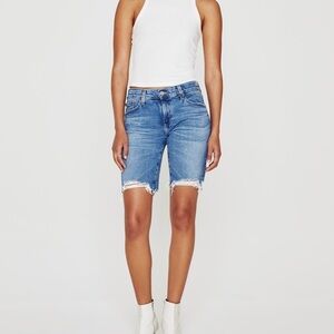 [30R]AG The Nikki Shorts Relaxed Skinny Women's Blue Denim Bermuda Shorts